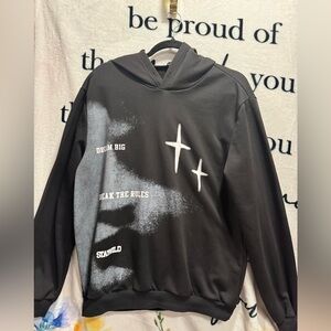 Romwe black hooded sweatshirt with "Dream Big" graphic print, unisex, size L.